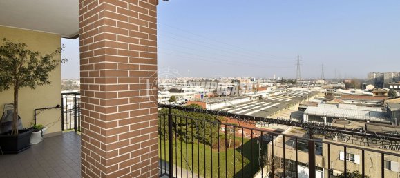 4 rooms Duplex in Cologno Monzese, Italy No. 273863 9