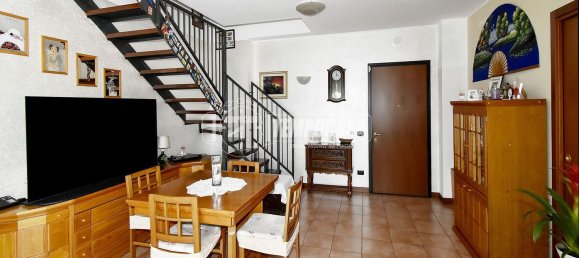 4 rooms Duplex in Cologno Monzese, Italy No. 273863 3