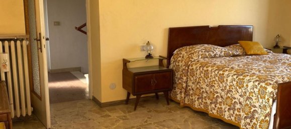 8 rooms House in Gattico-Veruno, Italy No. 141342 11