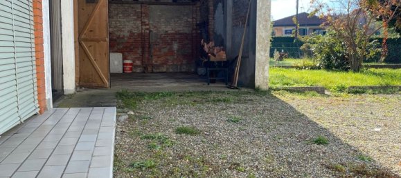 8 rooms House in Gattico-Veruno, Italy No. 141342 6