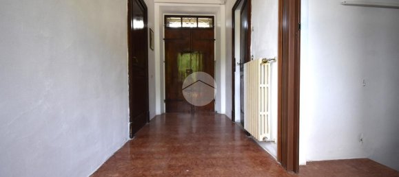 Villa de 5 habitaciónes en Calestano, Italy No. 2060 42