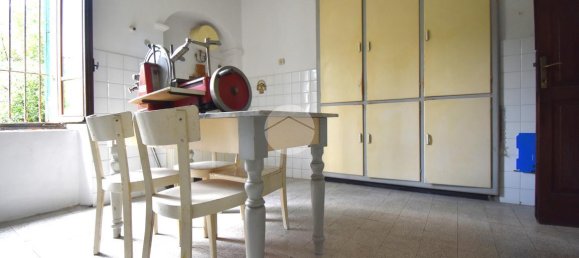 Villa de 5 habitaciónes en Calestano, Italy No. 2060 5