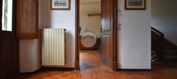 Villa de 5 habitaciónes en Calestano, Italy No. 2060 34