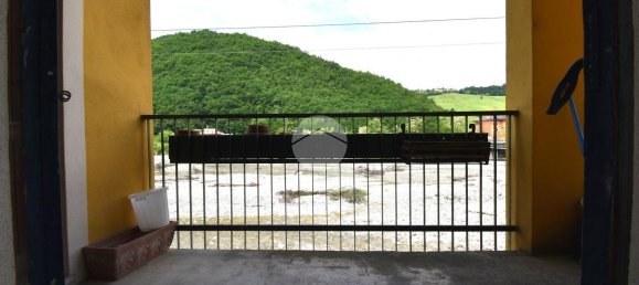 Villa de 5 habitaciónes en Calestano, Italy No. 2060 15