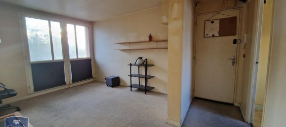 1 bedroom Apartment in Chartres, France No. 73787 16