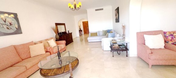 Apartamento T2 em Estepona, Spain N.º 246122 8