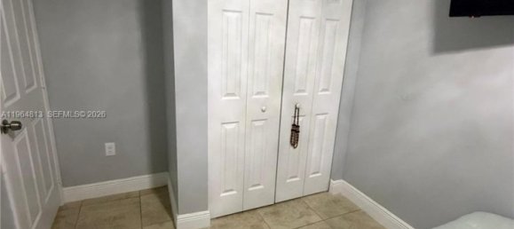 3 Schlafzimmer Gewerbliche Immobilien in Miami, USA, Nr. 615580 24