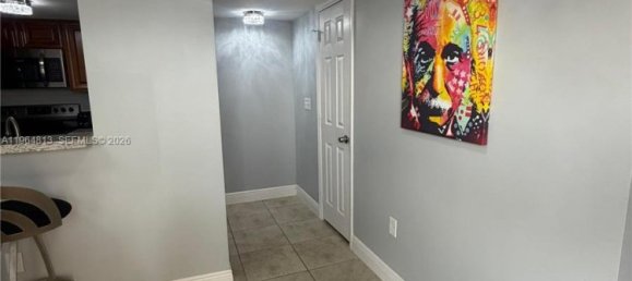 3 Schlafzimmer Gewerbliche Immobilien in Miami, USA, Nr. 615580 13