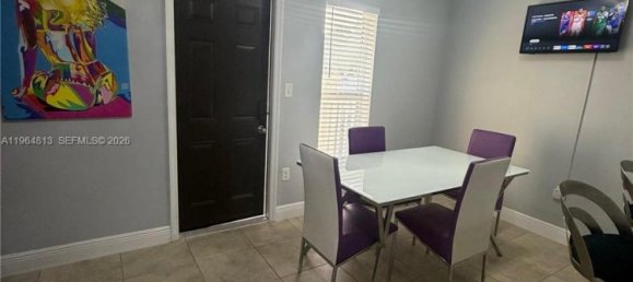 3 Schlafzimmer Gewerbliche Immobilien in Miami, USA, Nr. 615580 12