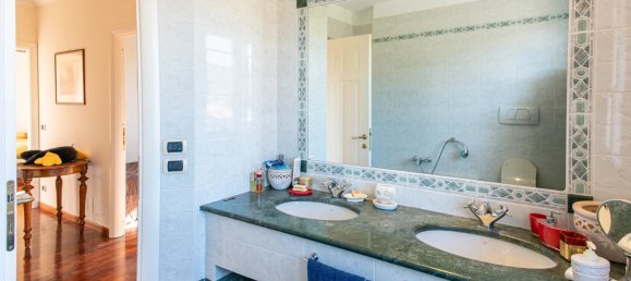 2 bedrooms Villa in Vallecrosia, Italy No. 68930 16