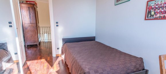 2 bedrooms Villa in Vallecrosia, Italy No. 68930 13