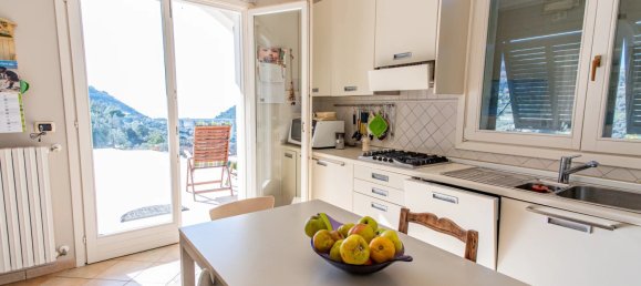 2 bedrooms Villa in Vallecrosia, Italy No. 68930 7