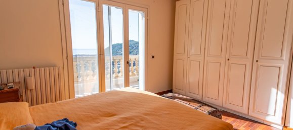 2 bedrooms Villa in Vallecrosia, Italy No. 68930 10