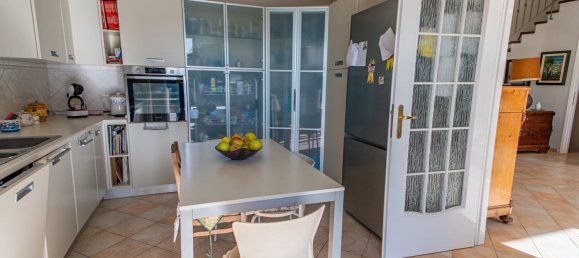 2 bedrooms Villa in Vallecrosia, Italy No. 68930 8