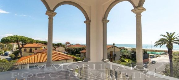 10 rooms Villa in Forte dei Marmi, Italy No. 188650 12