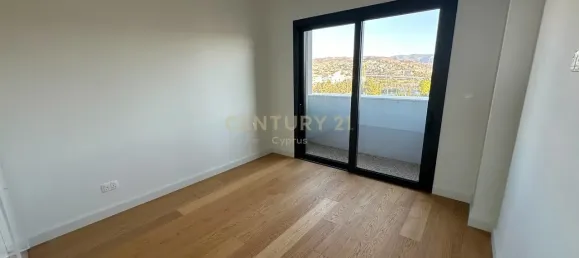 3 bedrooms Penthouse in Germasogeia, Cyprus No. 5796 4