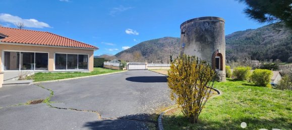 5 bedrooms Villa in Lavoute-sur-Loire, France No. 261788 2