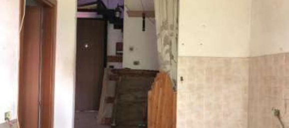 3 rooms Apartment in Fino Mornasco, Italy No. 8385 7