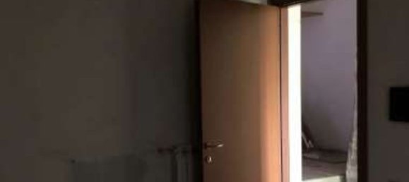 3 rooms Apartment in Fino Mornasco, Italy No. 8385 8