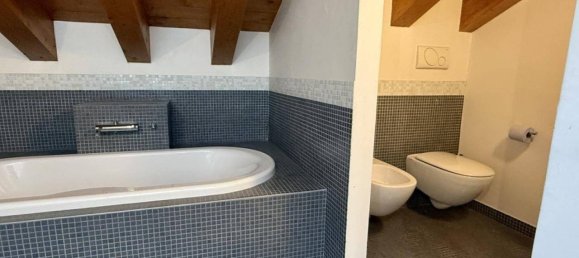 4 bedrooms House in Padua, Italy No. 178496 14