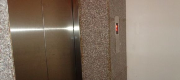 Apartamento T2 em Hai Ba Trung, Vietnam N.º 4028 2