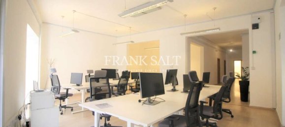 Офис 400м² в Слима, Мальта № 4021 16