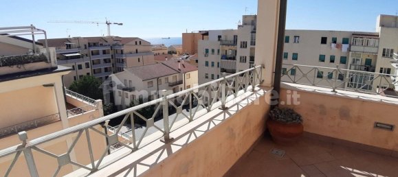 4 Schlafzimmer Penthouse in Alghero, Italy, Nr. 63345 25