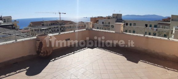 4 Schlafzimmer Penthouse in Alghero, Italy, Nr. 63345 2