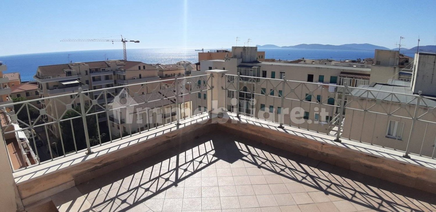4 Schlafzimmer Penthouse in Alghero, Italy, Nr. 63345