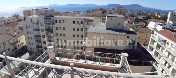 4 Schlafzimmer Penthouse in Alghero, Italy, Nr. 63345 28