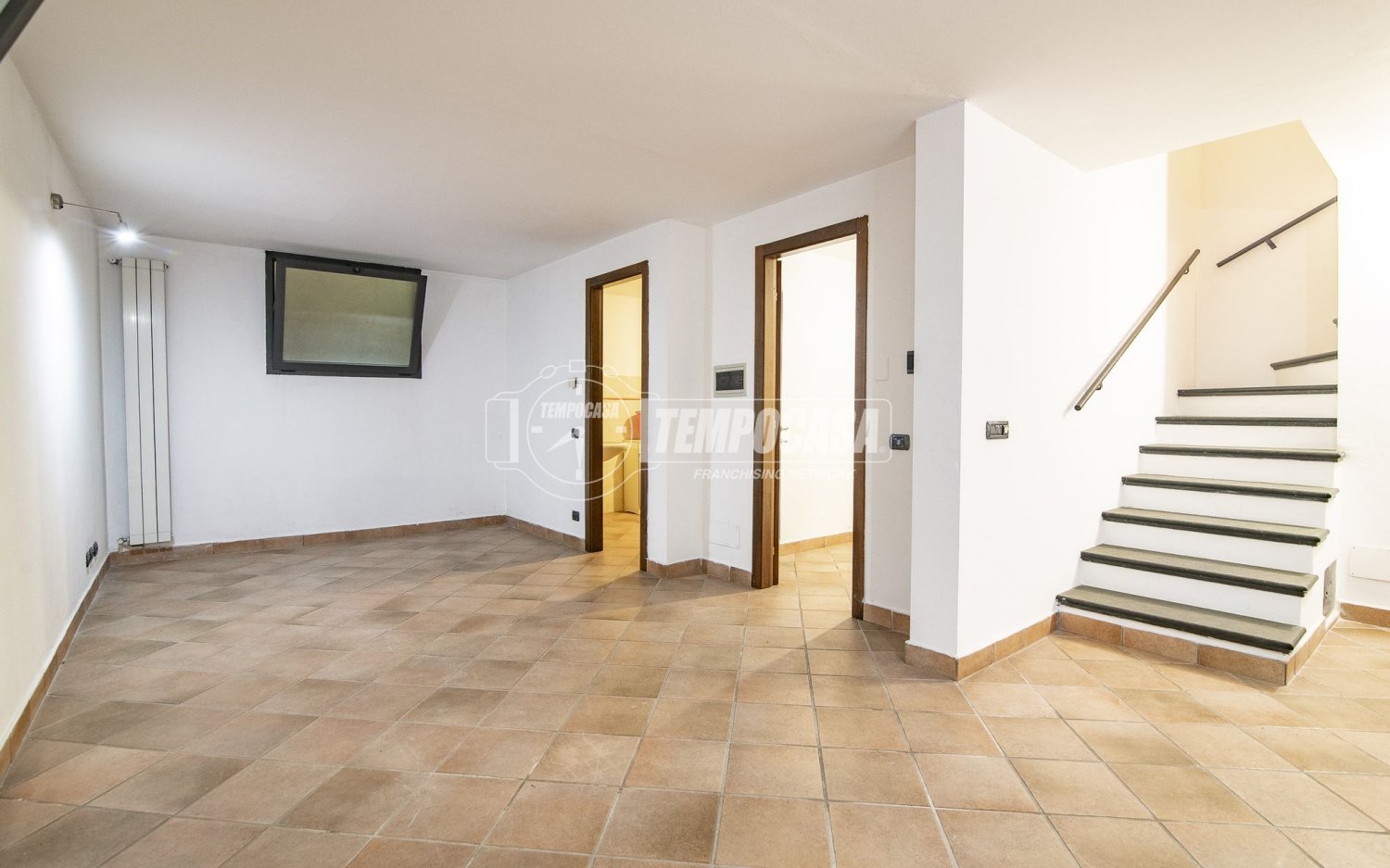 3-Zimmer Haus in Vaprio d'Adda, Italy, Nr. 258152