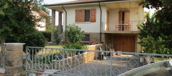 Вилла с 12 комнатами в Равенна, Италия № 108806 2