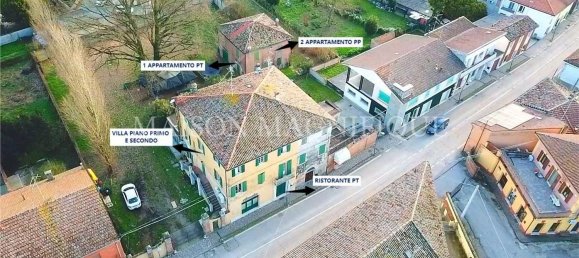 4 rooms House in Argenta, Italy No. 103855 9