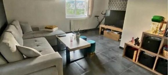 2 chambres Appartement à Firminy, France No. 200671 3