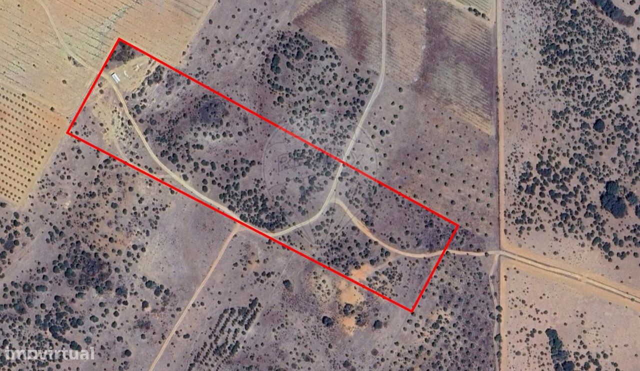 33500m² Land in Evora, Portugal No. 292313