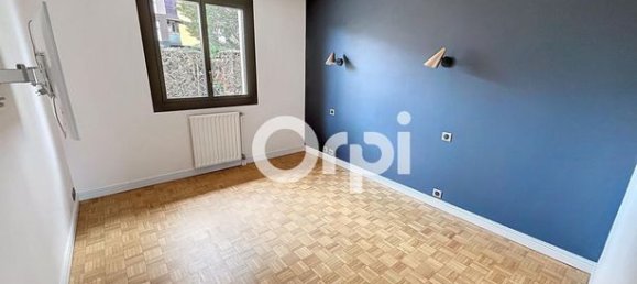 3 bedrooms House in Brive-la-Gaillarde, France No. 304629 12