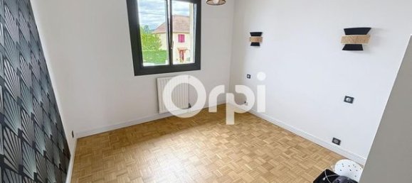 3 bedrooms House in Brive-la-Gaillarde, France No. 304629 13