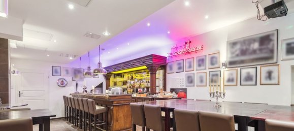 12-salle Bâtiment à Remscheid, Germany No. 8090 19