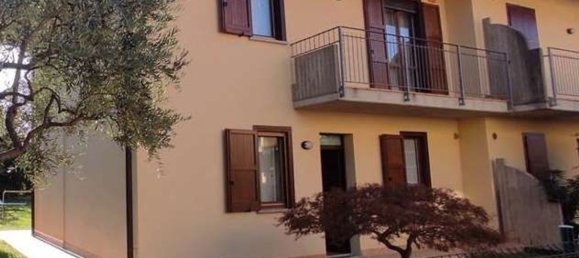 7غرفة منزل في Brembate di Sopra, Italy رقم 5907 2