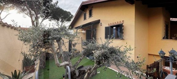 4-salle Villa à Rome, Italy No. 22979 7