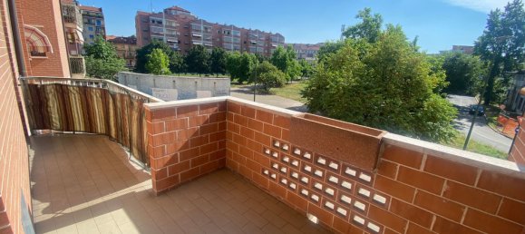 4 bedrooms Apartment in Turin, Italy No. 371255 20