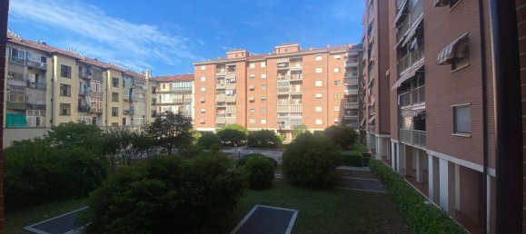 4 bedrooms Apartment in Turin, Italy No. 371255 13