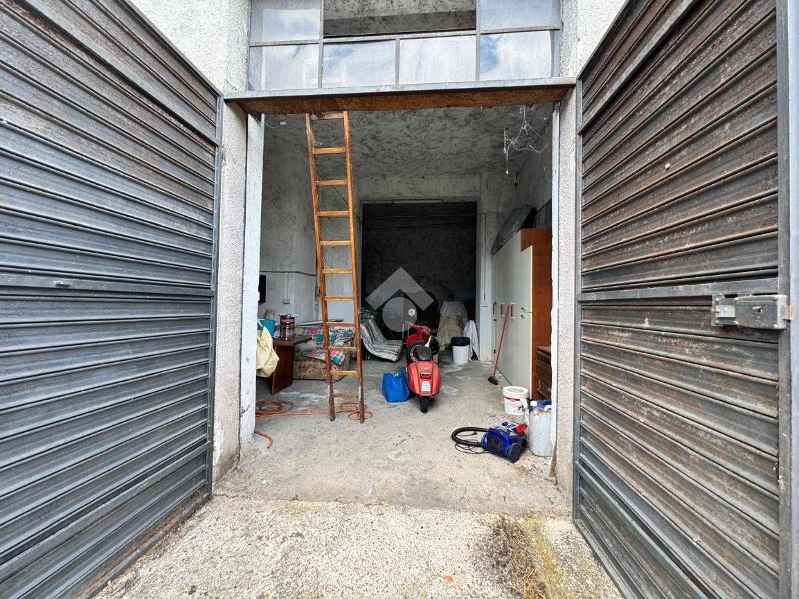 Garaje en Piansano, Italy 60 m² No. 272783