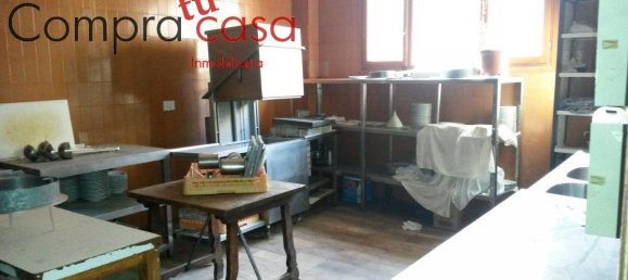 820m² Commercial property in Segovia, Spain No. 108099 35