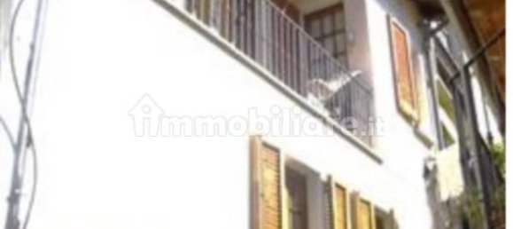 2 bedrooms House in Lasnigo, Italy No. 294979 2