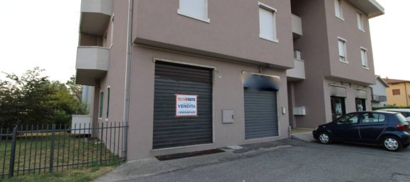 1 room Office in Gussago, Italy No. 75080 9