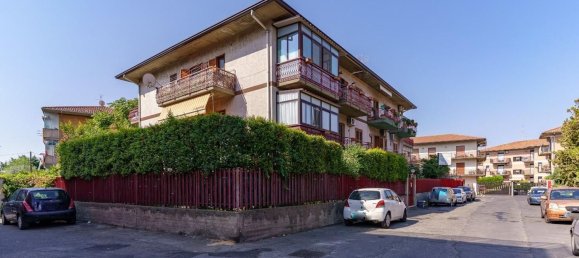 2 bedrooms Apartment in Mascalucia, Italy No. 313376 5
