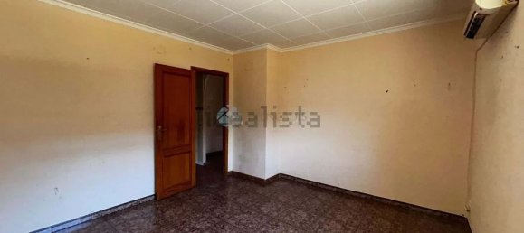 4 bedrooms House in Llauri, Spain No. 148418 4