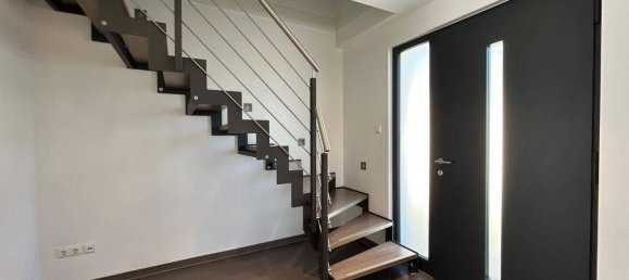 4 rooms House in Erlangen-Hochstadt, Germany No. 361644 9