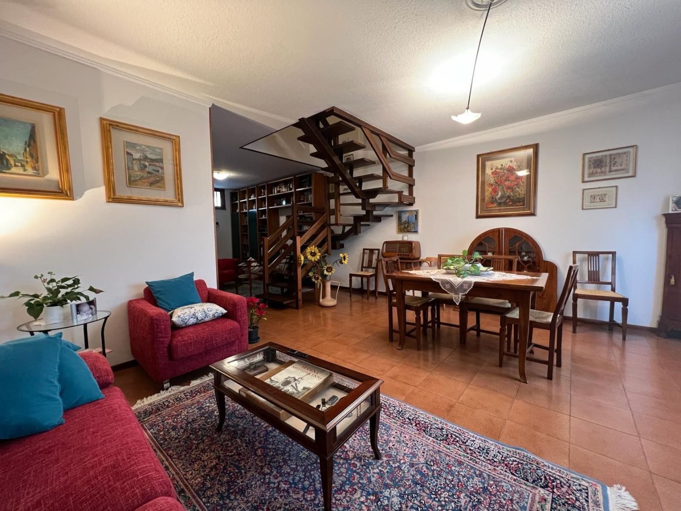 5 bedrooms Apartment in Modena, Italy No. 312536